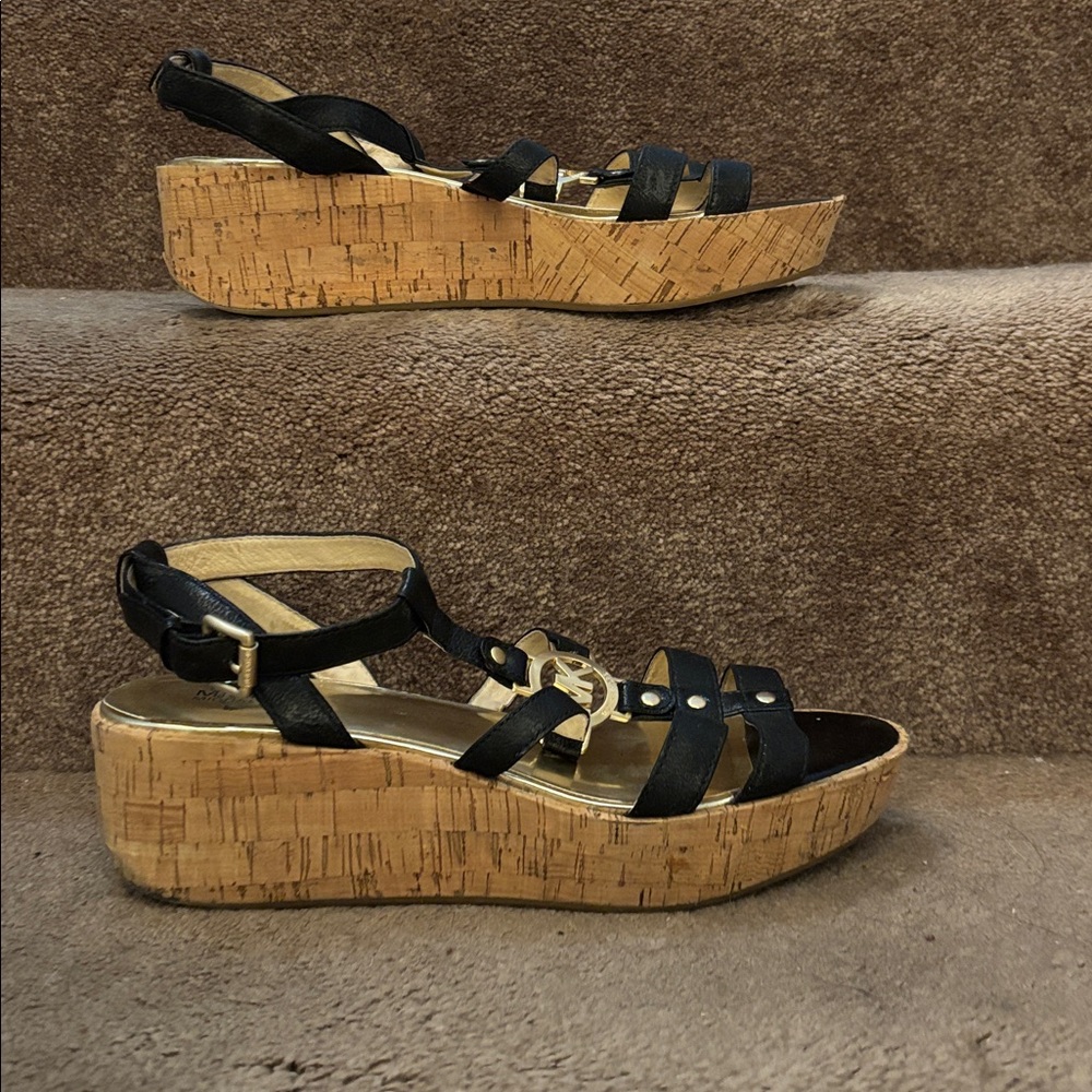 Michael Kors black leather and cork sandal ladies size 11. - Picture 5 of 7